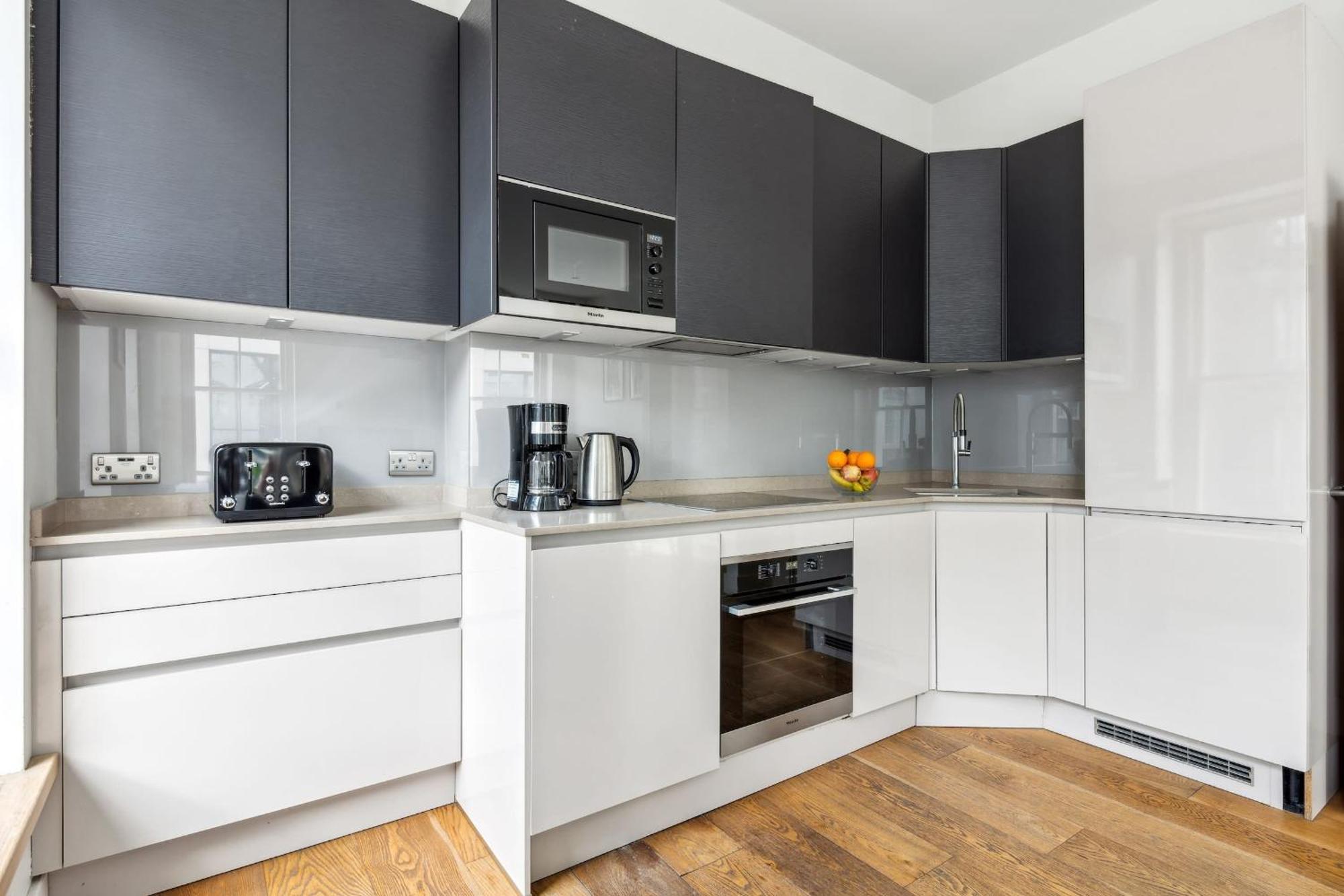 Fitzrovia 3Br - Cityapartmentstay Londra Esterno foto